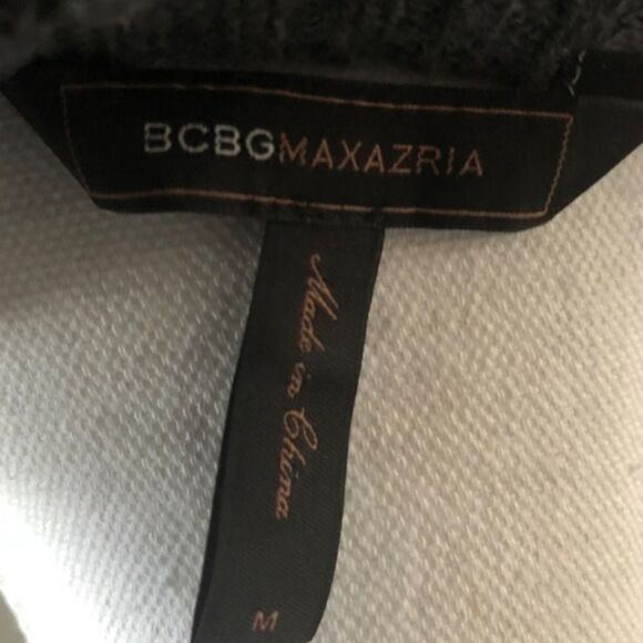 BCBG MaxAzria Gray Short-sleeve Sweater Dress - Size M - Picture 4 of 6